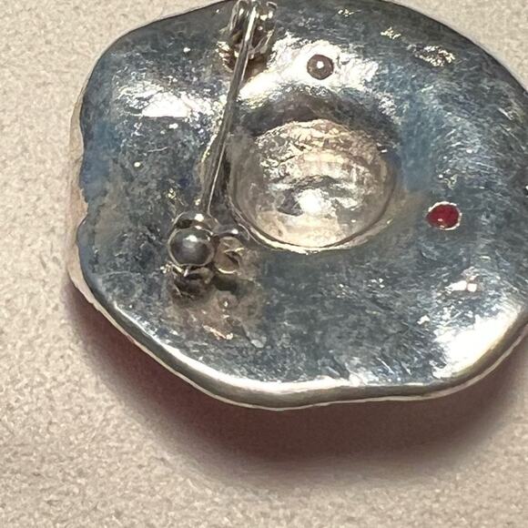 Vintage Red Hat Society Brooch Pin Crystal Hat Bow Accent Red Enamel 1.5" - Picture 5 of 5